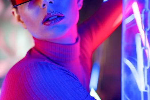 Saiba quais são as próximas grandes revoluções da beleza e estética para os próximos anos. Do skincare genético à bioimpressão 3D, descubra o futuro da beleza.