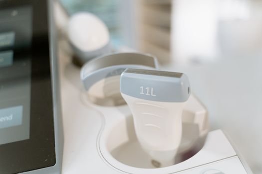 Quer acabar com a flacidez facial sem cirurgia? Conheça o ultrassom microfocado, descubra como funciona o lifting sem cortes e veja os benefícios para papada e bochechas caídas.

